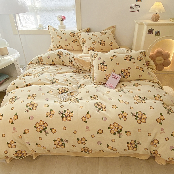 91家纺网 家纺一手货源 找家纺 沐慕  2022新款牛奶绒四件套 花儿朵朵