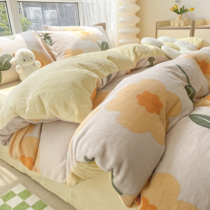 91家纺网 家纺一手货源 找家纺 2022新款爆款慕尚高克重田园风印花牛奶绒四件套 小黄花