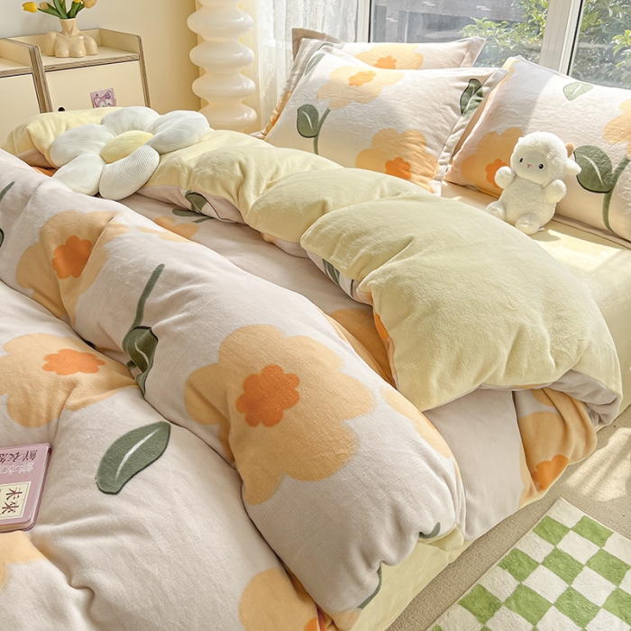 91家纺网 家纺一手货源 找家纺 2022新款爆款慕尚高克重田园风印花牛奶绒四件套 小黄花