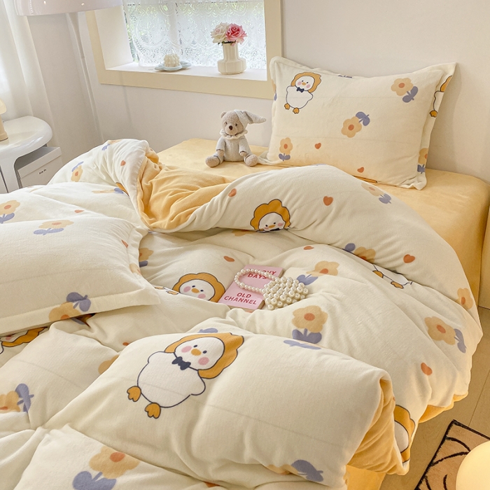 91家纺网 家纺一手货源 找家纺 沐慕  2022新款牛奶绒四件套 萌萌鸭