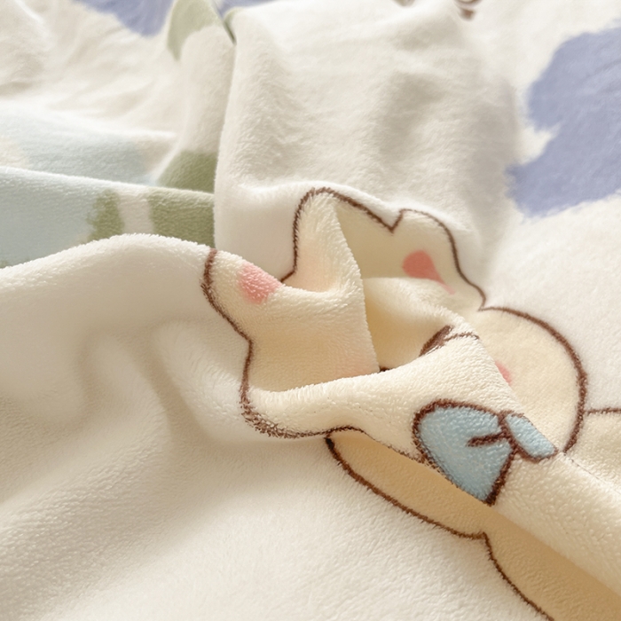 91家纺网 家纺一手货源 找家纺 2022新款爆款慕尚高克重田园风印花牛奶绒四件套 小太熊