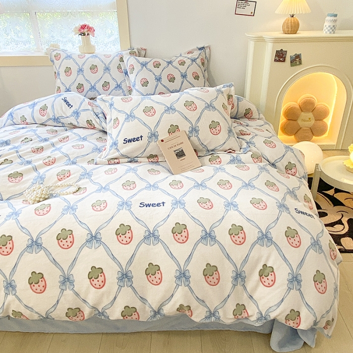 91家纺网 家纺一手货源 找家纺 沐慕  2022新款牛奶绒四件套 甜心草莓