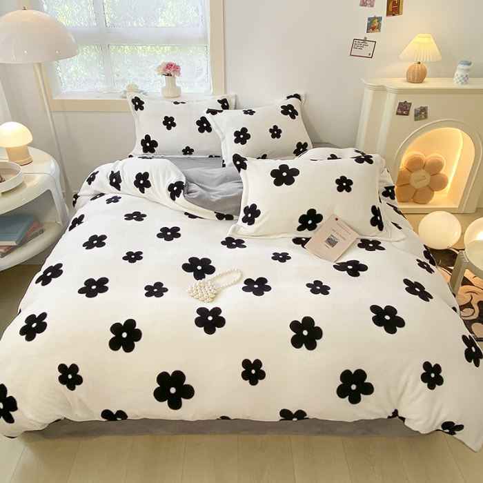 91家纺网 家纺一手货源 找家纺 沐慕  2022新款牛奶绒四件套 香系花花