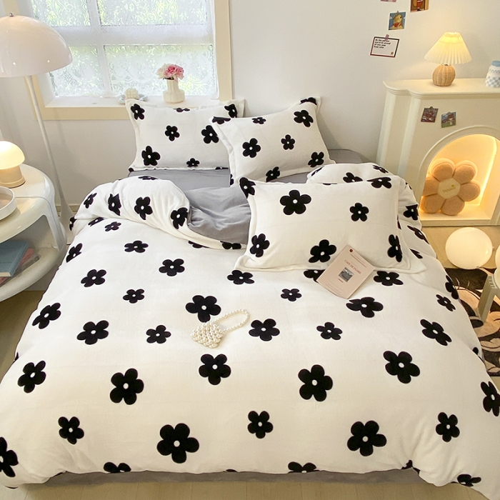 91家纺网 家纺一手货源 找家纺 沐慕  2022新款牛奶绒四件套 香系花花