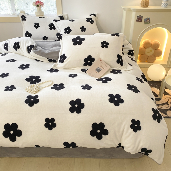 91家纺网 家纺一手货源 找家纺 沐慕  2022新款牛奶绒四件套 香系花花