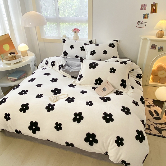 91家纺网 家纺一手货源 找家纺 沐慕  2022新款牛奶绒四件套 香系花花