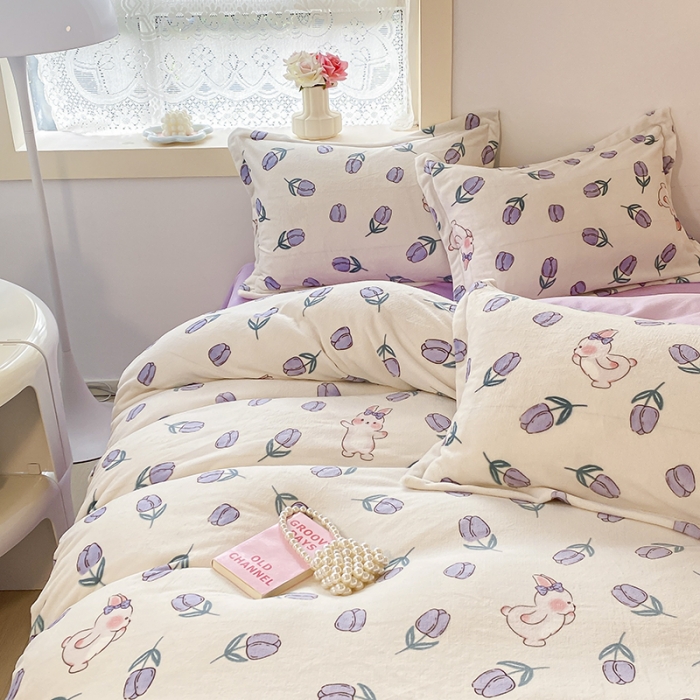 91家纺网 家纺一手货源 找家纺 沐慕  2022新款牛奶绒四件套 紫系小兔