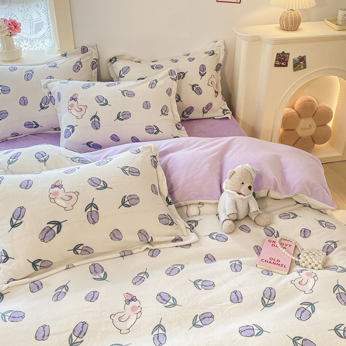 91家纺网 家纺一手货源 找家纺 沐慕  2022新款牛奶绒四件套 紫系小兔