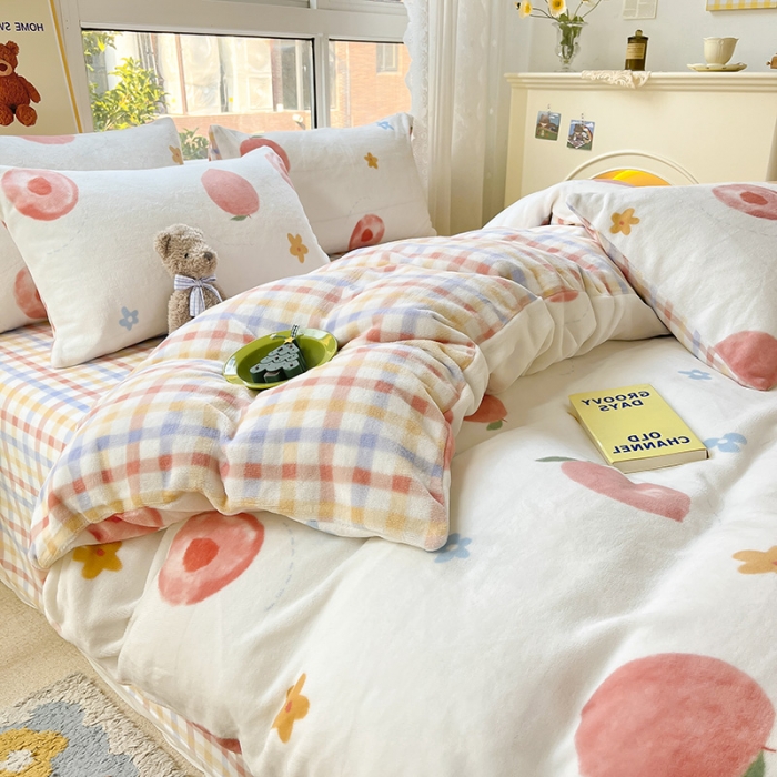 91家纺网 家纺一手货源 找家纺 桃子家居 2022新款ins小清新韩系加厚牛奶绒系列四件套 绒-蜜桃朵朵1
