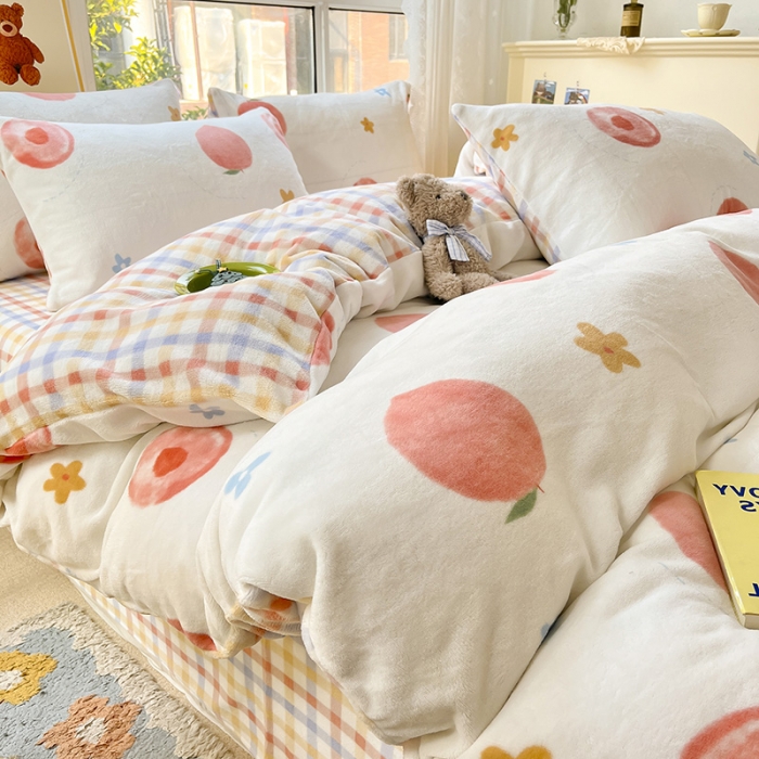 91家纺网 家纺一手货源 找家纺 桃子家居 2022新款ins小清新韩系加厚牛奶绒系列四件套 绒-蜜桃朵朵1