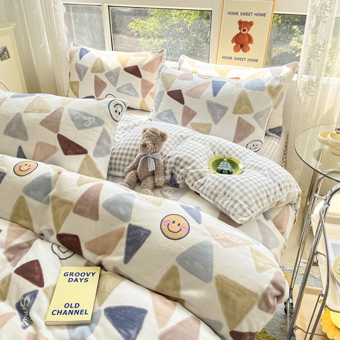 91家纺网 家纺一手货源 找家纺 桃子家居 2022新款ins小清新韩系加厚牛奶绒系列四件套 绒-微笑时光