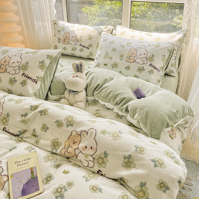 91家纺网 家纺一手货源 找家纺 桃子家居 2022新款ins小清新韩系加厚牛奶绒系列四件套 绒-熊兔小伙伴