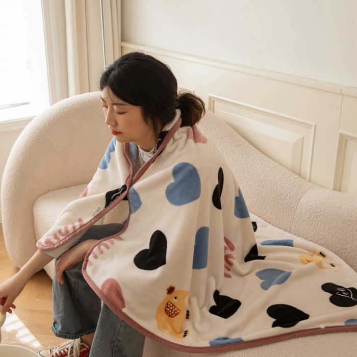 91家纺网 家纺一手货源 找家纺 舒梦琪爆款加厚小清新牛奶绒空调毯披肩毯卡通午睡毛毯 爱心小象