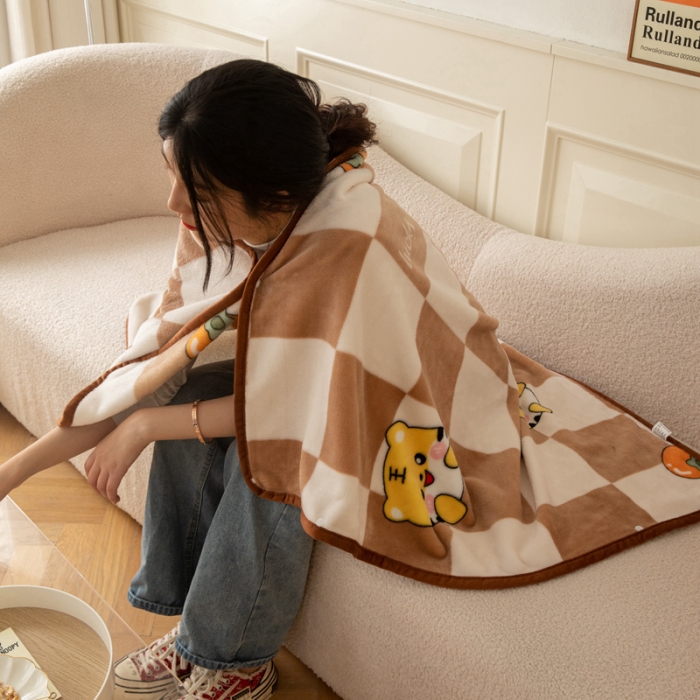 91家纺网 家纺一手货源 找家纺 舒梦琪爆款加厚小清新牛奶绒空调毯披肩毯卡通午睡毛毯 大头虎