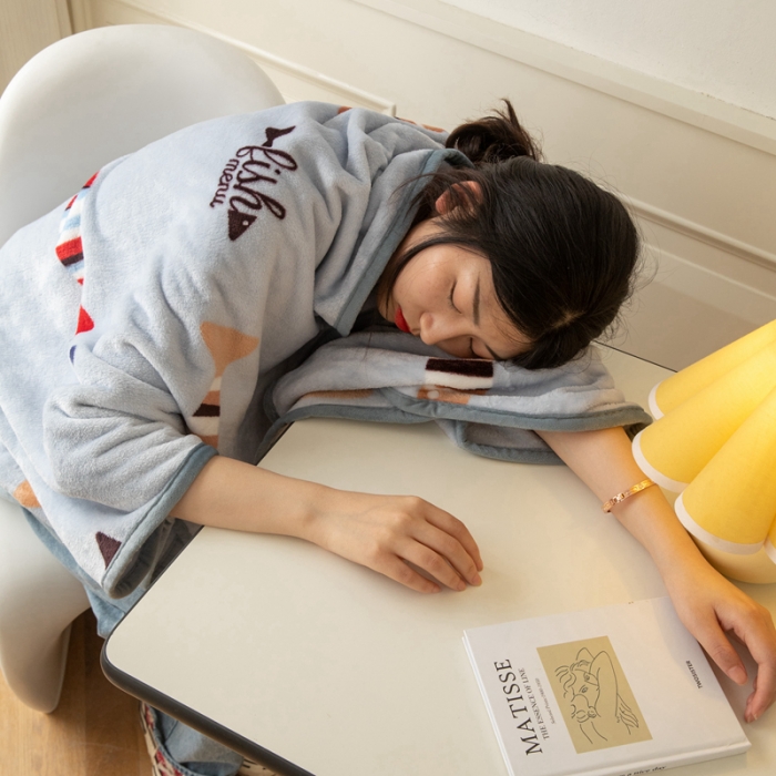 91家纺网 家纺一手货源 找家纺 舒梦琪爆款加厚小清新牛奶绒空调毯披肩毯卡通午睡毛毯 好多鱼