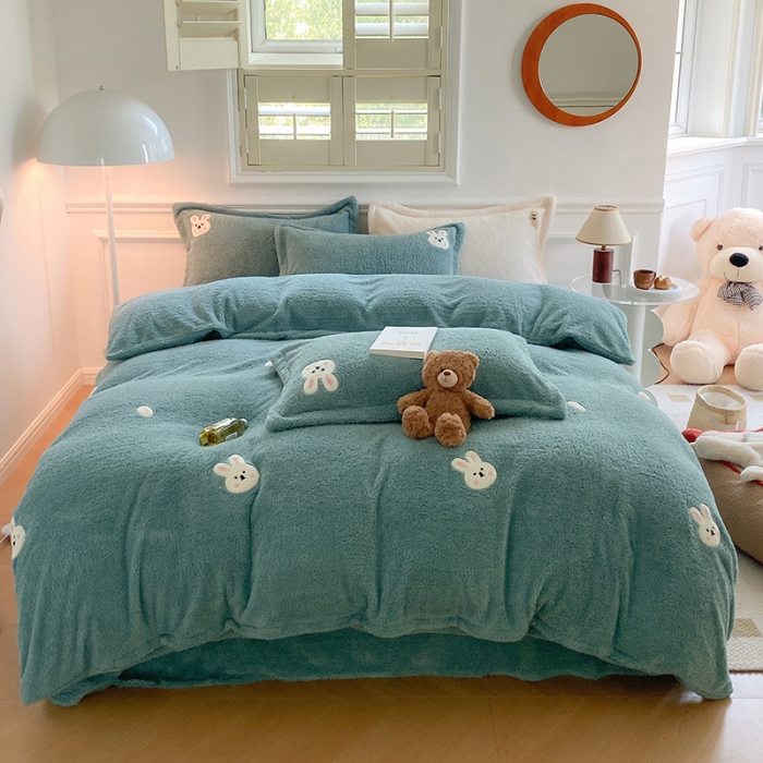 91家纺网 家纺一手货源 找家纺 萝莉家纺 230克高克重软绵绵的泰迪绒四件套 小免蓝