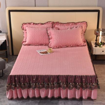 91家纺网 家纺一手货源 找家纺 美达水晶绒纯色夹棉床裙盛世皇朝系列床裙三件套 盛世皇朝-粉玉