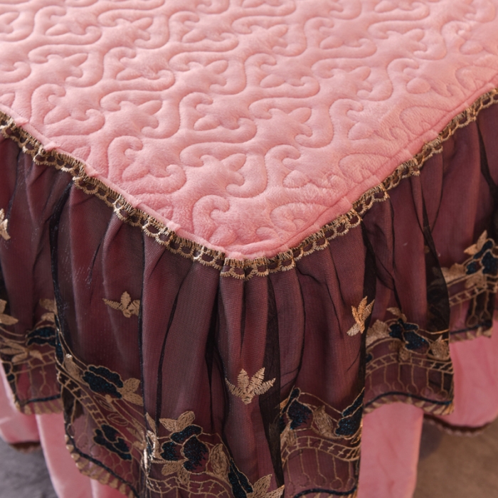 91家纺网 家纺一手货源 找家纺 美达水晶绒纯色夹棉床裙盛世皇朝系列床裙三件套 盛世皇朝-粉玉