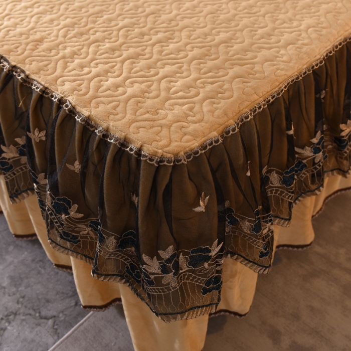 91家纺网 家纺一手货源 找家纺 美达水晶绒纯色夹棉床裙盛世皇朝系列床裙三件套 盛世皇朝-金驼