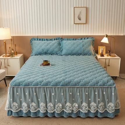 91家纺网 家纺一手货源 找家纺 宜凡2022新款纯色夹棉床裙 海盐蓝