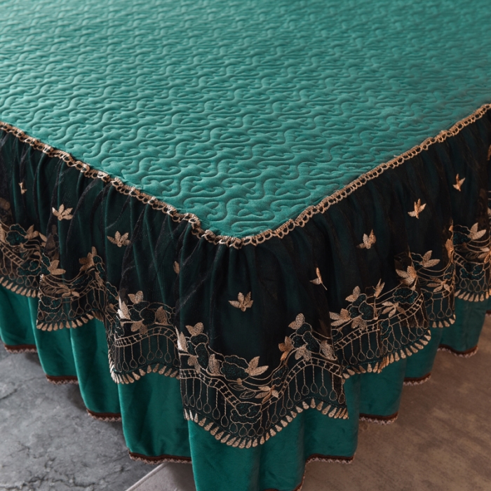 91家纺网 家纺一手货源 找家纺 美达水晶绒夹棉床裙盛世皇朝系列床裙三件套 盛世皇朝-孔雀绿