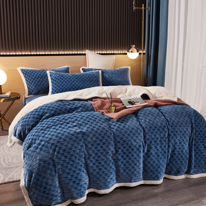 91家纺网 家纺一手货源 找家纺 席之家 2023新款双面暖绒千鸟格四件套牛奶绒单被套 千鸟格湖蓝