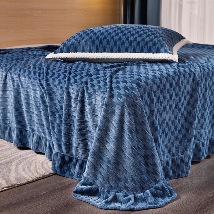 91家纺网 家纺一手货源 找家纺 席之家 2023新款双面暖绒千鸟格四件套牛奶绒单被套 千鸟格湖蓝