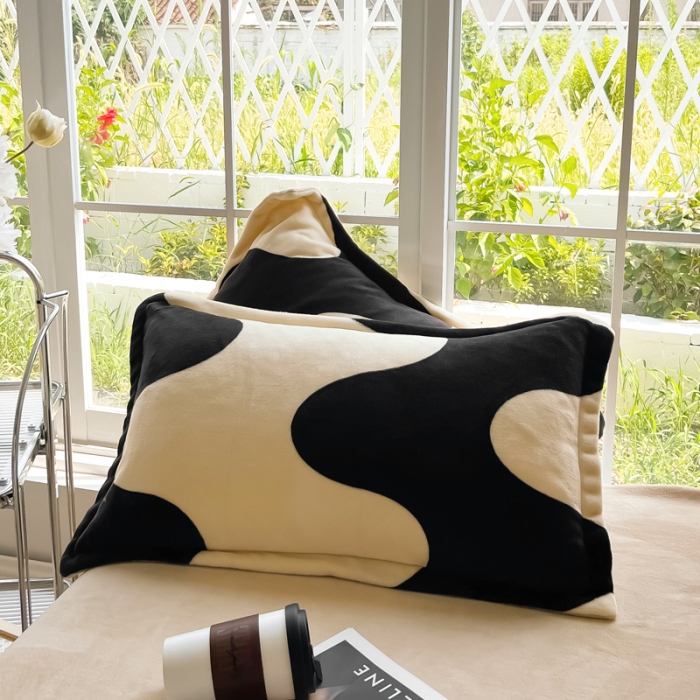 91家纺网 家纺一手货源 找家纺 米莱 2022新款牛奶绒小清新印花四件套 布鲁条纹