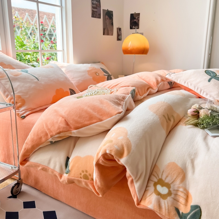 91家纺网 家纺一手货源 找家纺 米莱 2022新款牛奶绒小清新印花四件套 花溪满满