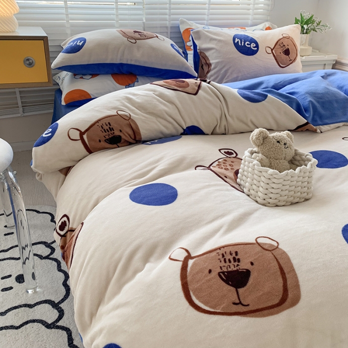 91家纺网 家纺一手货源 找家纺 澳萝拉 2022新款牛奶绒印花四件套 趣多多