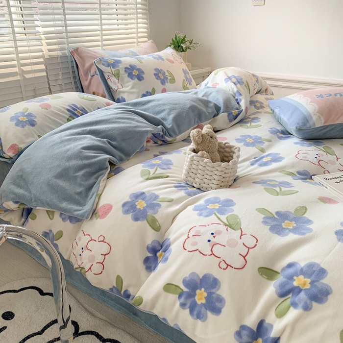 91家纺网 家纺一手货源 找家纺 澳萝拉 2022新款牛奶绒印花四件套 甜蜜fafa