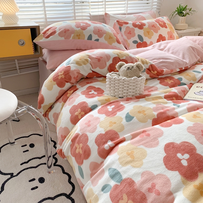 91家纺网 家纺一手货源 找家纺 澳萝拉 2022新款牛奶绒印花四件套 悠然花语