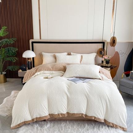 91家纺网 家纺一手货源 找家纺 铠畅 2022新款230克轻奢简约烂花绒牛奶绒剪花四件套 魅力熊-白