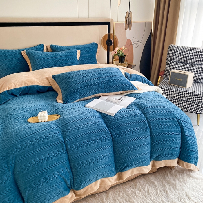 91家纺网 家纺一手货源 找家纺 铠畅 2022新款230克轻奢简约烂花绒牛奶绒剪花四件套 艾薇-蓝