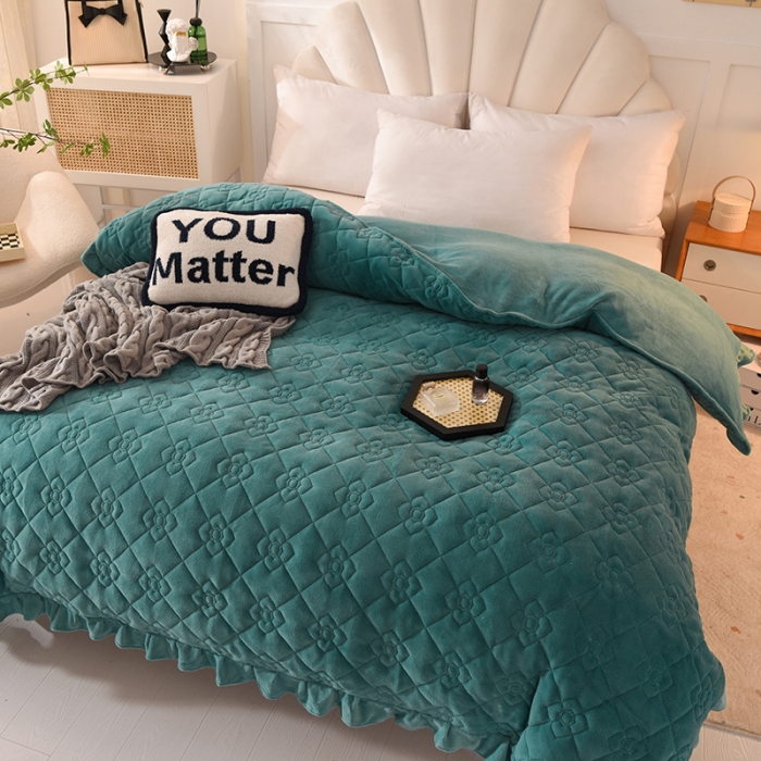 91家纺网 家纺一手货源 找家纺 甜之梦 2025新款牛奶绒夹棉纯色单被套 湖绿