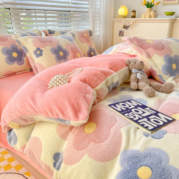 91家纺网 家纺一手货源 找家纺 苏拉  2023新款秋冬新款雪花绒牛奶绒四件套 繁花