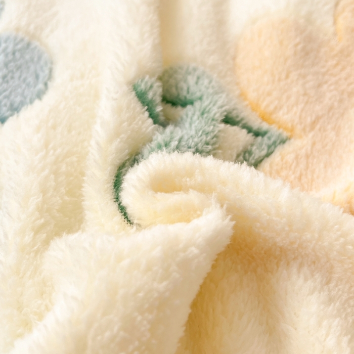 91家纺网 家纺一手货源 找家纺 苏拉  2023新款秋冬新款雪花绒牛奶绒四件套 花儿朵朵