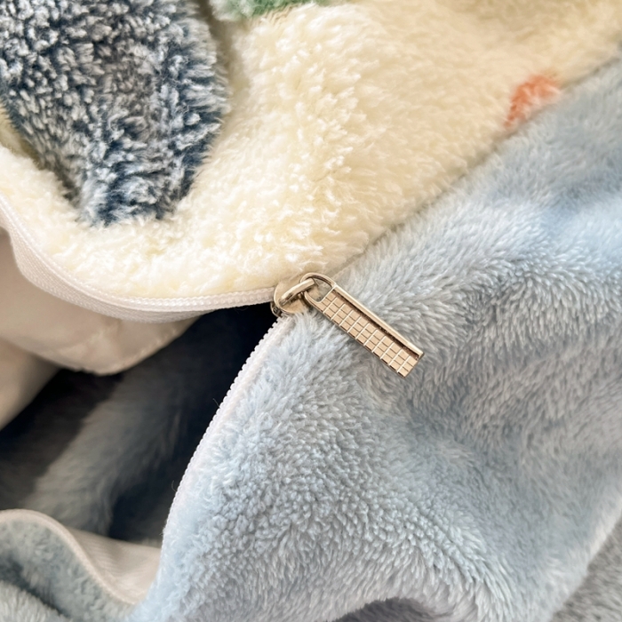 91家纺网 家纺一手货源 找家纺 苏拉  2023新款秋冬新款雪花绒牛奶绒四件套 花儿朵朵