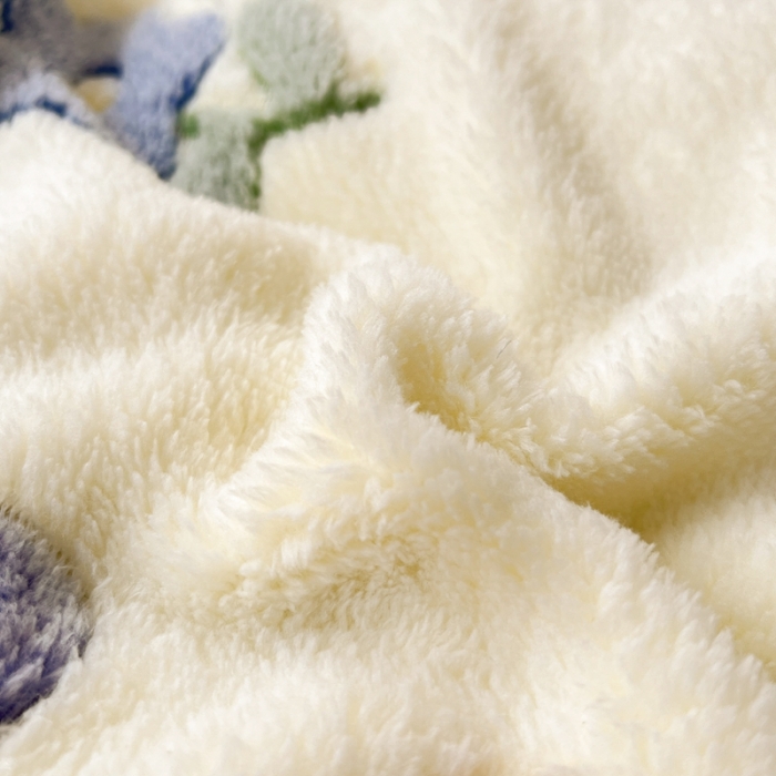 91家纺网 家纺一手货源 找家纺 苏拉  2023新款秋冬新款雪花绒牛奶绒四件套 花海