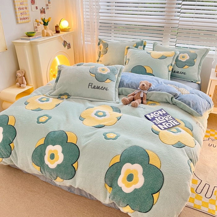 91家纺网 家纺一手货源 找家纺 苏拉  2023新款秋冬新款雪花绒牛奶绒四件套 太阳花