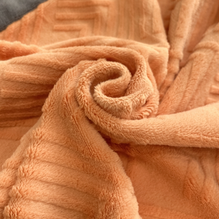 91家纺网 家纺一手货源 找家纺 金丝鸟 2022新款240g全消光牛奶绒宽边工艺雕花四件套 光年 桔色