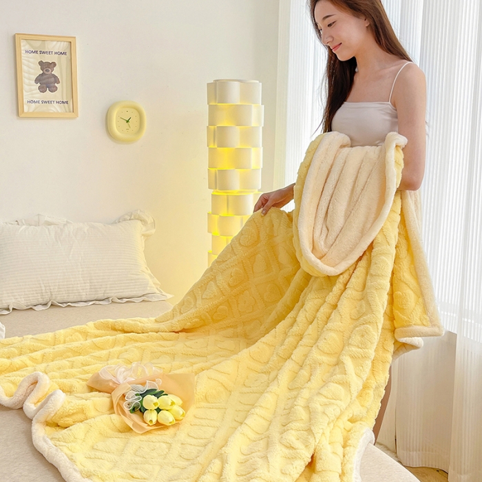 91家纺网 家纺一手货源 找家纺 澳梵 2022新款塔芙绒毛毯【蜜语-心语系列】 蜜语-嫩黄