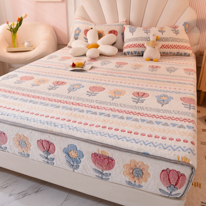 91家纺网 家纺一手货源 找家纺 慕梵 2022新款雪花绒印花卡通床笠 波西米亚