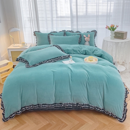 91家纺网 家纺一手货源 找家纺 2023新款撞色牛奶绒花边四件套