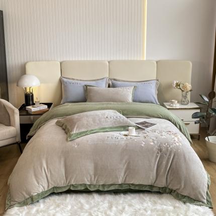 91家纺网 家纺一手货源 找家纺 (总) 七七 2025新款绣花牛奶绒四件套尤加利系列