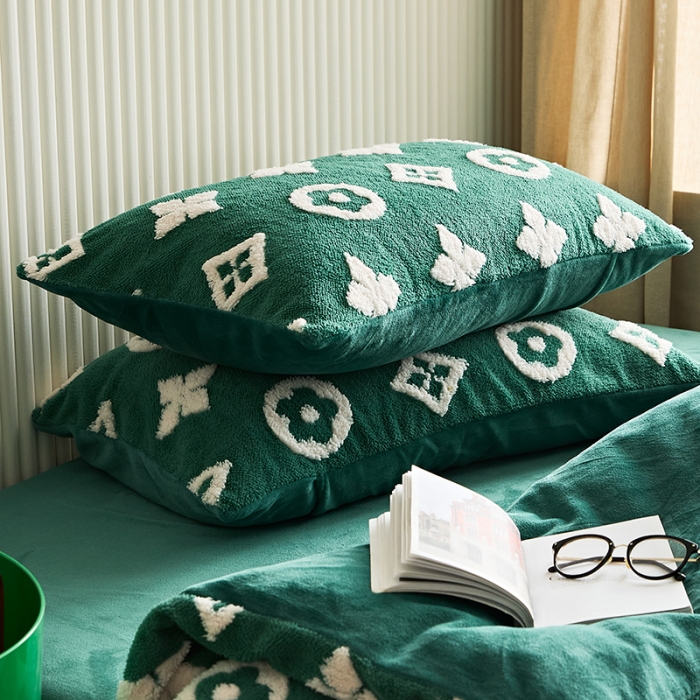 91家纺网 家纺一手货源 找家纺 （总）花沐 2023新款轻奢提花牛奶绒四件套