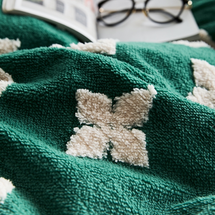 91家纺网 家纺一手货源 找家纺 （总）花沐 2023新款轻奢提花牛奶绒四件套