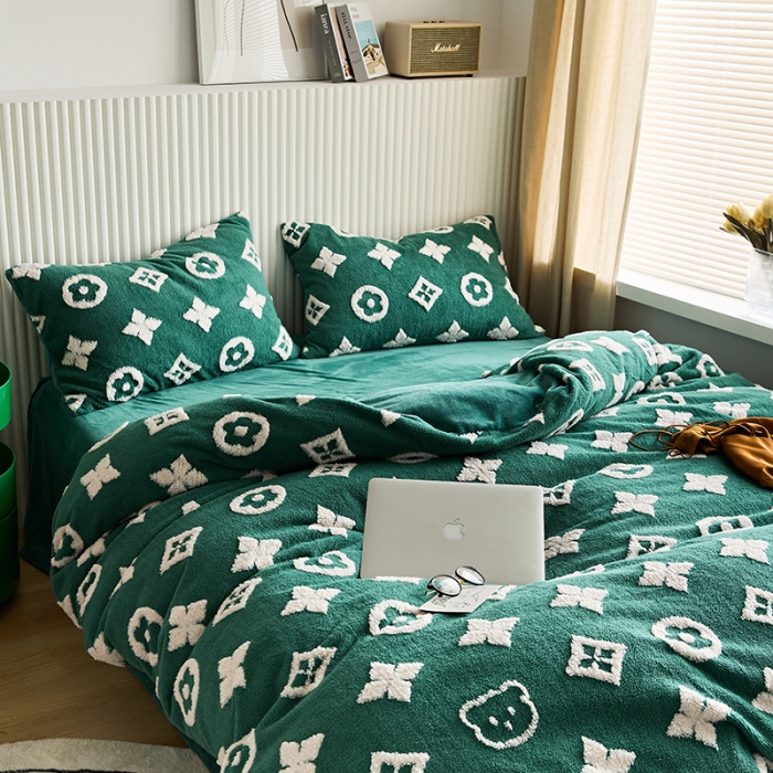 91家纺网 家纺一手货源 找家纺 花沐 2023新款轻奢提花牛奶绒四件套 提花绿色