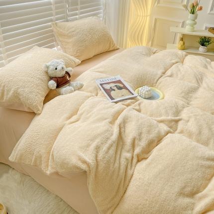 91家纺网 家纺一手货源 找家纺 2022山茶家纺新款纯色美丽绒牛奶绒四件套 米黄拼豆粉