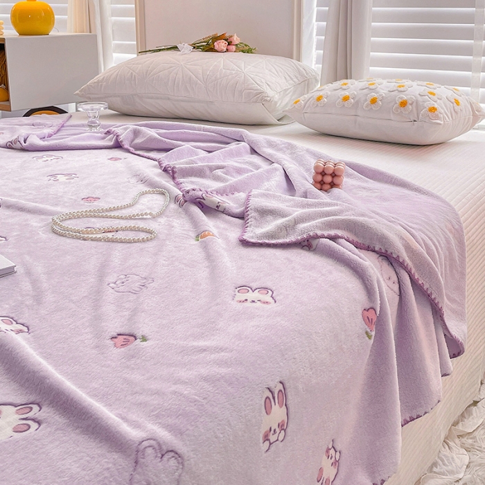 91家纺网 家纺一手货源 找家纺 寐居 2022新款云朵绒卡通小毛毯盖毯 小白兔-紫